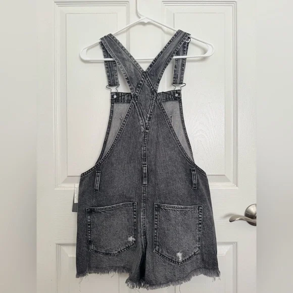Abercrombie & Fitch Black Denim Distressed Overalls - Picture 7 of 7